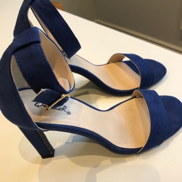 Royal blue High Heels - Picture 6 of 8